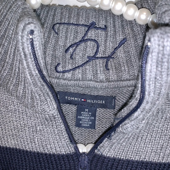 Tommy Hilfiger Sweater - Picture 6 of 8